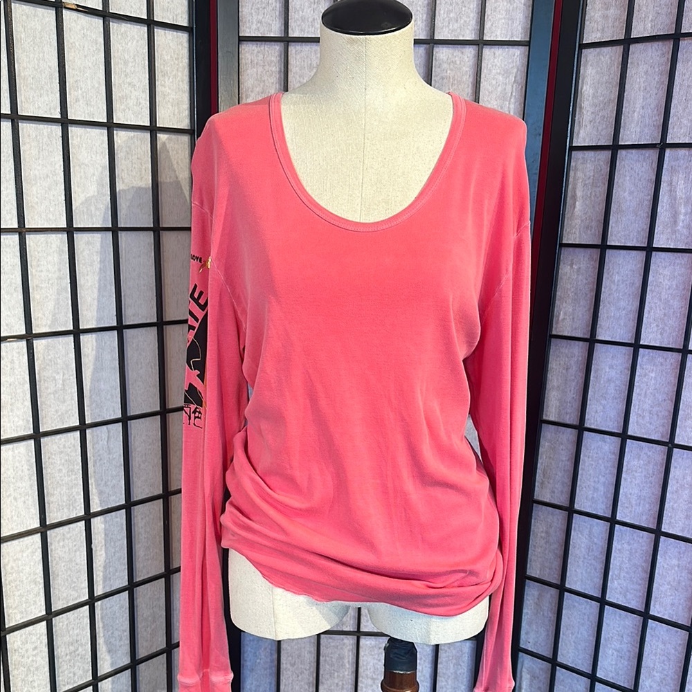 Rare find! Country Love women's long sleeve top